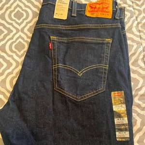 New denim Levi’s jeans